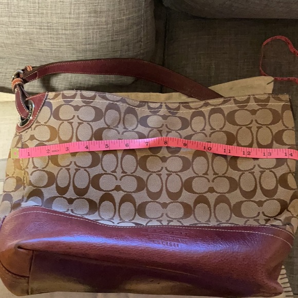 Coach Handbag - Picture 3 of 12